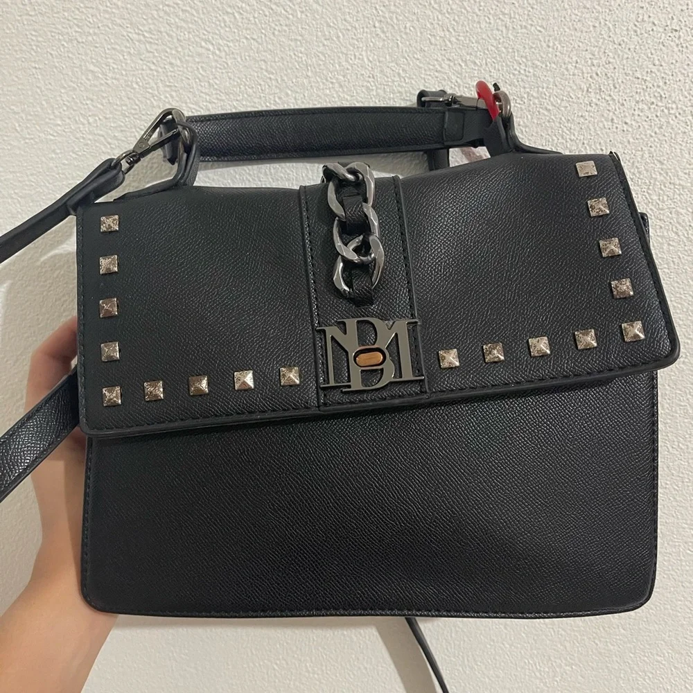 Badgley Mischka Black Crossbody Bag - Picture 16 of 16